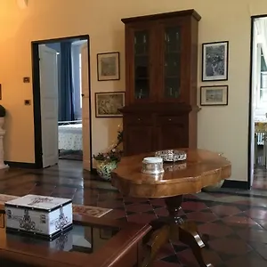 casa-venezia.hotelitalianriviera.com/